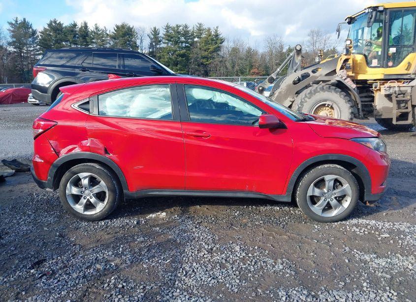 Photo 13 of 2018 Honda Hr-v LX (VIN 3CZRU6H38JG727701)