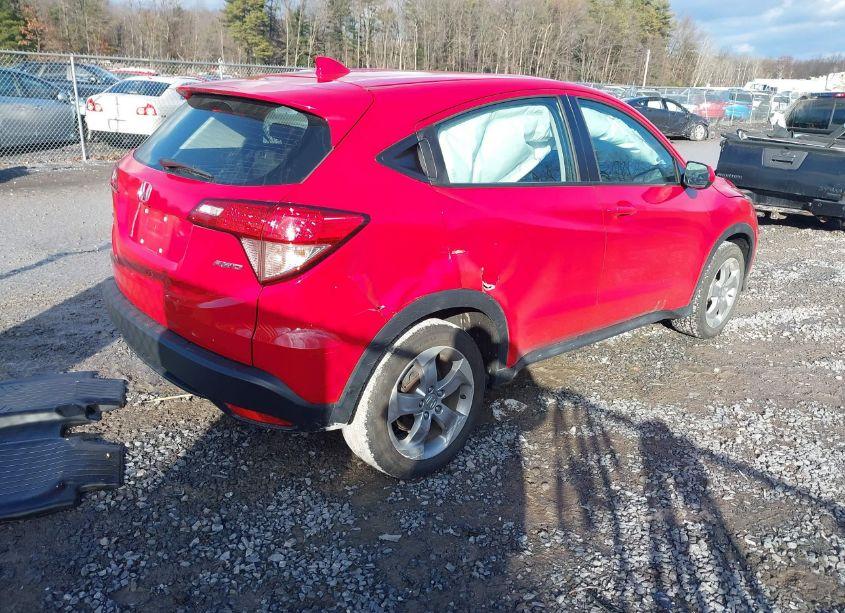 Photo 4 of 2018 Honda Hr-v LX (VIN 3CZRU6H38JG727701)