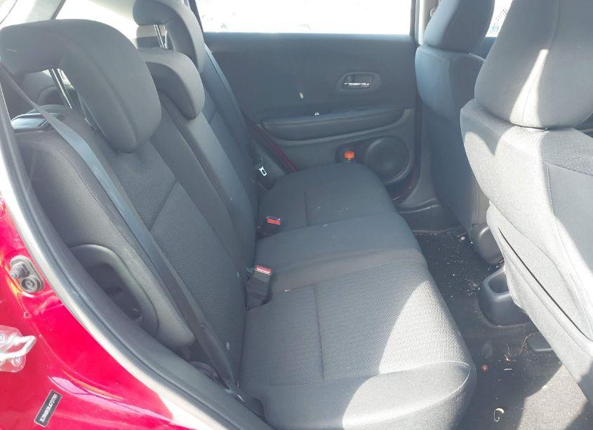 Photo 8 of 2018 Honda Hr-v LX (VIN 3CZRU6H38JG727701)