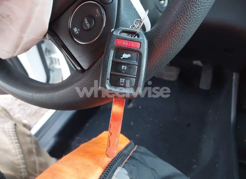 Photo 11 of 2018 Honda Hr-v LX (VIN 3CZRU6H38JM724590)