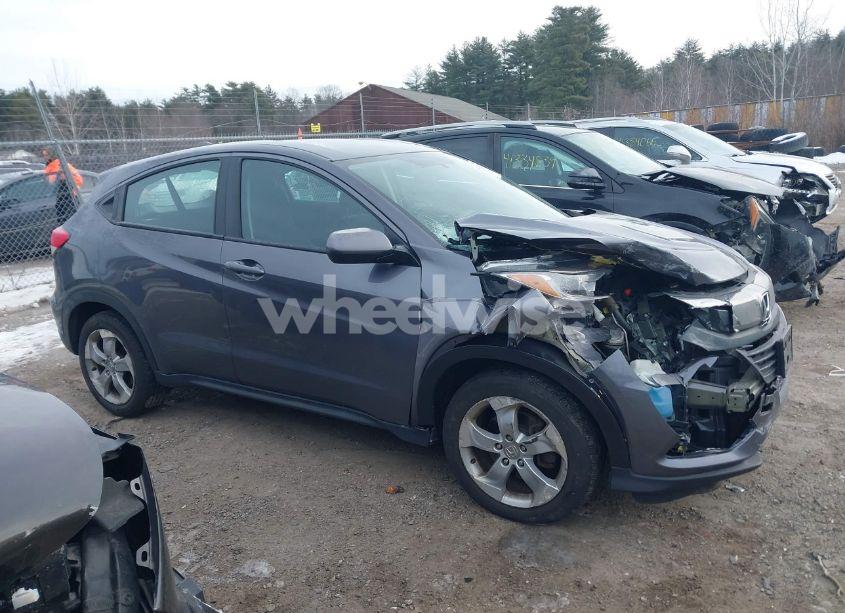 Photo 13 of 2019 Honda Hr-v LX (VIN 3CZRU6H38KG702167)