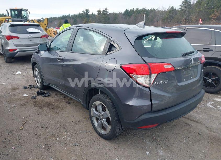 Photo 3 of 2019 Honda Hr-v LX (VIN 3CZRU6H38KG702167)