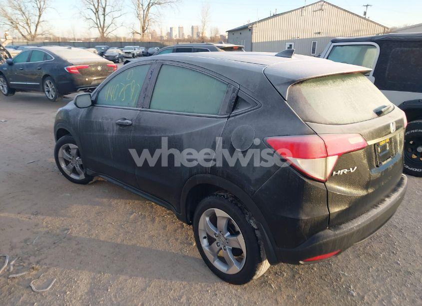 Photo 3 of 2019 Honda Hr-v LX (VIN 3CZRU6H38KG722015)