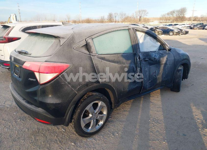 Photo 4 of 2019 Honda Hr-v LX (VIN 3CZRU6H38KG722015)