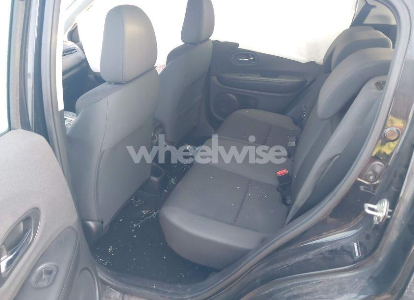 Photo 8 of 2019 Honda Hr-v LX (VIN 3CZRU6H38KG722015)