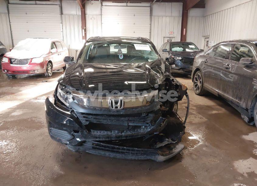 Photo 12 of 2019 Honda Hr-v LX (VIN 3CZRU6H38KG726386)