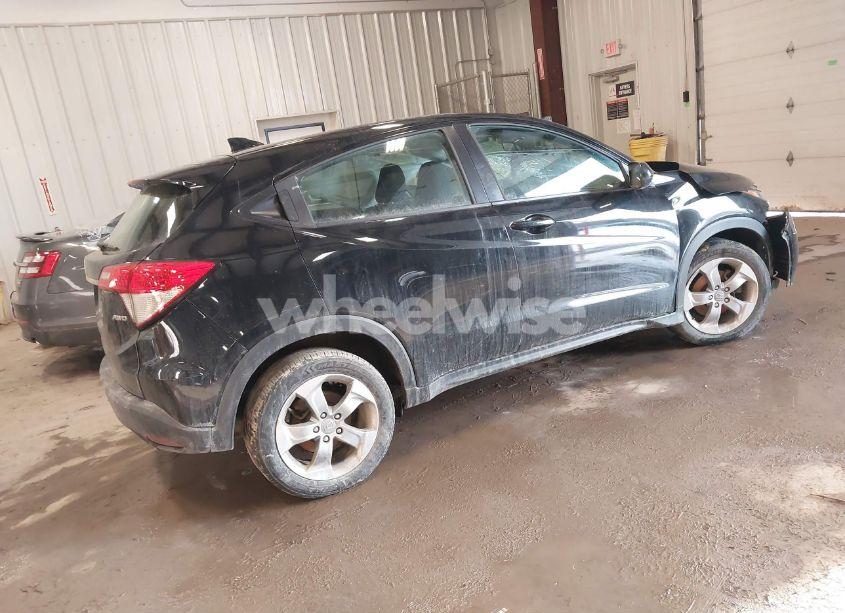 Photo 4 of 2019 Honda Hr-v LX (VIN 3CZRU6H38KG726386)
