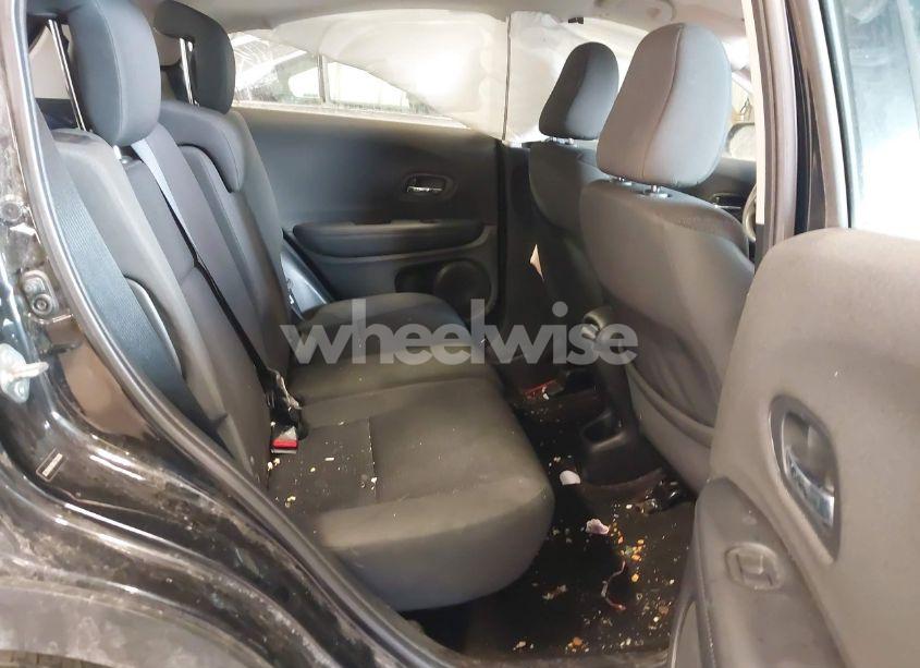 Photo 8 of 2019 Honda Hr-v LX (VIN 3CZRU6H38KG726386)