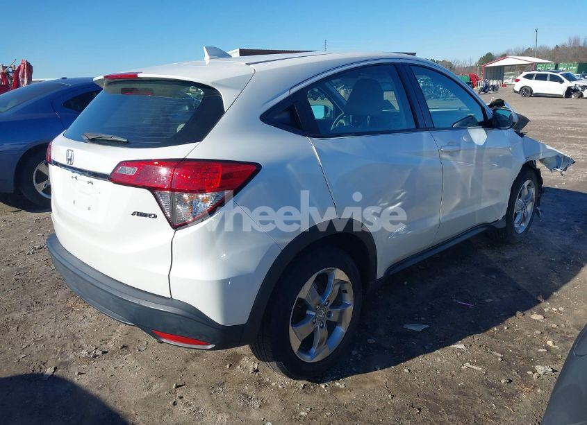 Photo 4 of 2019 Honda Hr-v LX (VIN 3CZRU6H38KM701909)