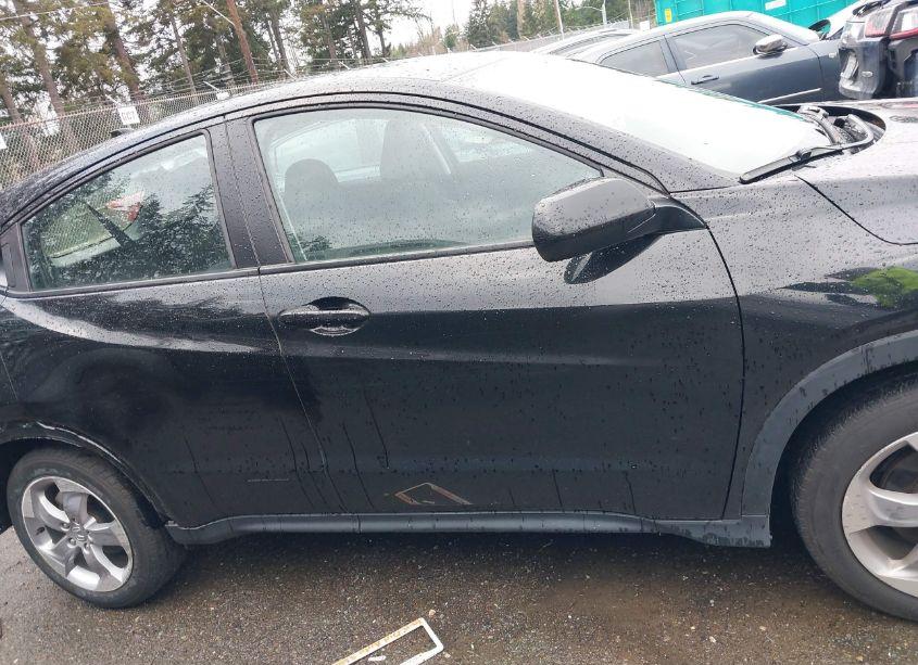 Photo 13 of 2019 Honda Hr-v LX (VIN 3CZRU6H38KM743240)