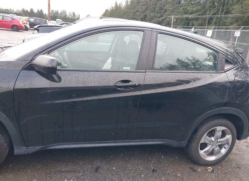 Photo 14 of 2019 Honda Hr-v LX (VIN 3CZRU6H38KM743240)