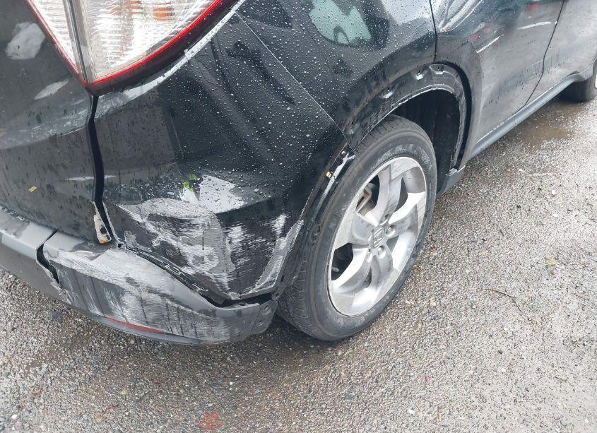 Photo 6 of 2019 Honda Hr-v LX (VIN 3CZRU6H38KM743240)