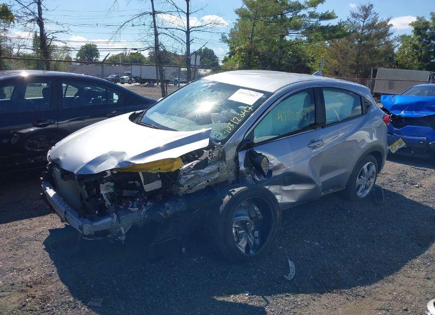 Photo 2 of 2020 Honda Hr-v AWD LX (VIN 3CZRU6H38LM716010)