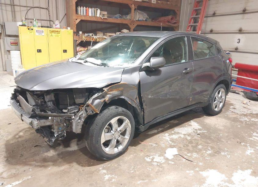 Photo 2 of 2021 Honda Hr-v AWD LX (VIN 3CZRU6H38MM746268)