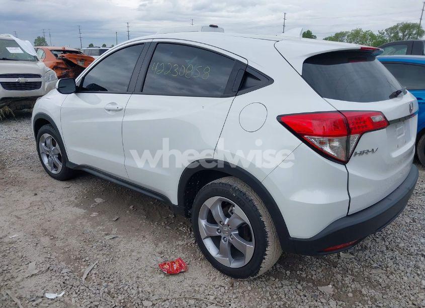Photo 3 of 2022 Honda Hr-v AWD LX (VIN 3CZRU6H38NM703373)