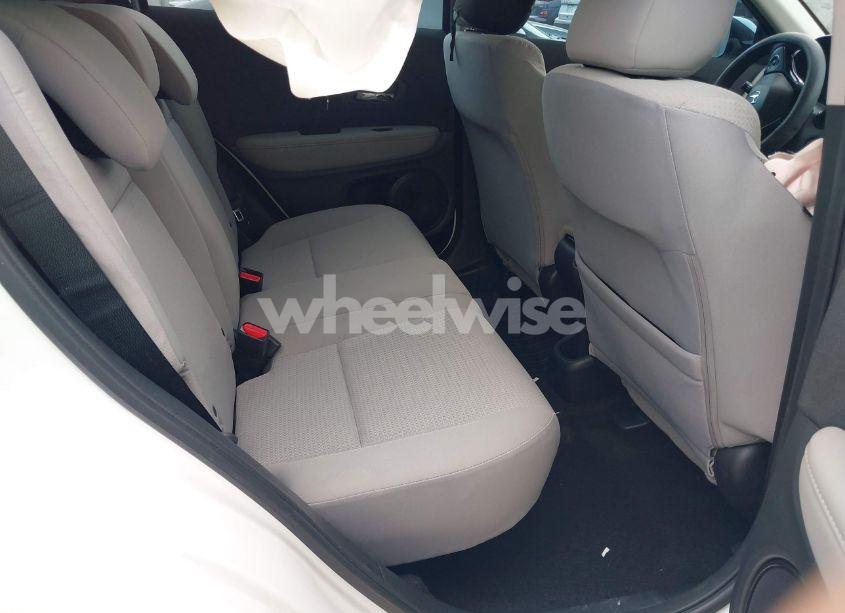 Photo 8 of 2022 Honda Hr-v AWD LX (VIN 3CZRU6H38NM703373)