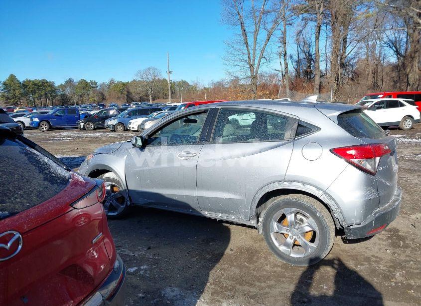Photo 14 of 2022 Honda Hr-v AWD LX (VIN 3CZRU6H38NM753352)