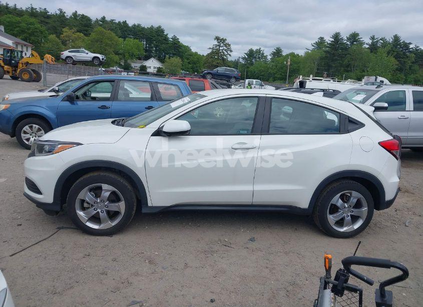 Photo 14 of 2022 Honda Hr-v AWD LX (VIN 3CZRU6H38NM763153)