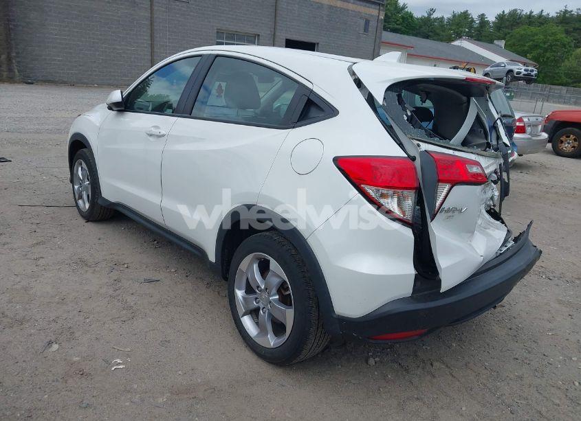 Photo 3 of 2022 Honda Hr-v AWD LX (VIN 3CZRU6H38NM763153)