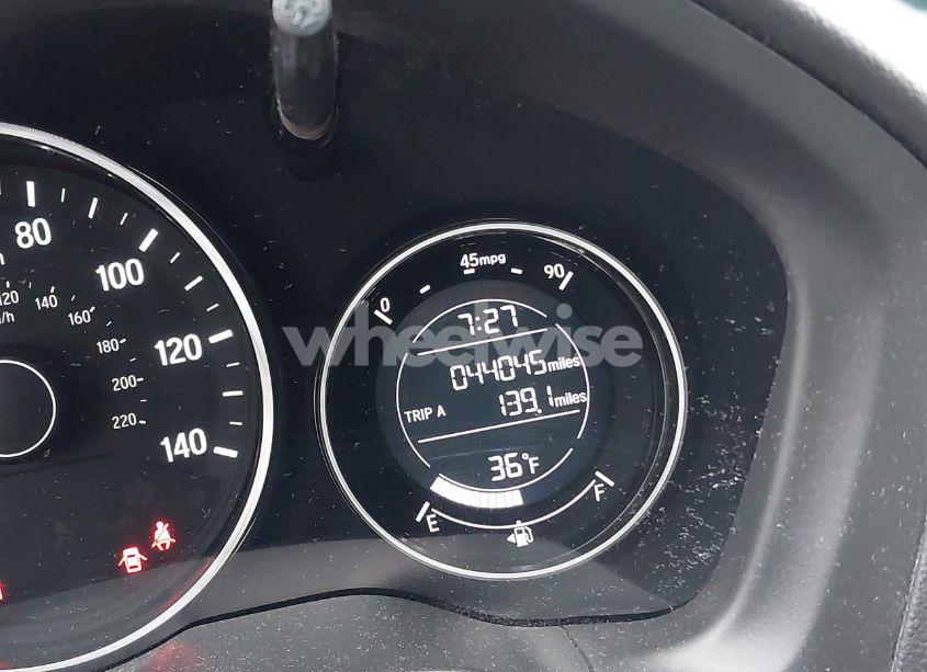 Photo 16 of 2016 Honda Hr-v LX (VIN 3CZRU6H39GM720072)