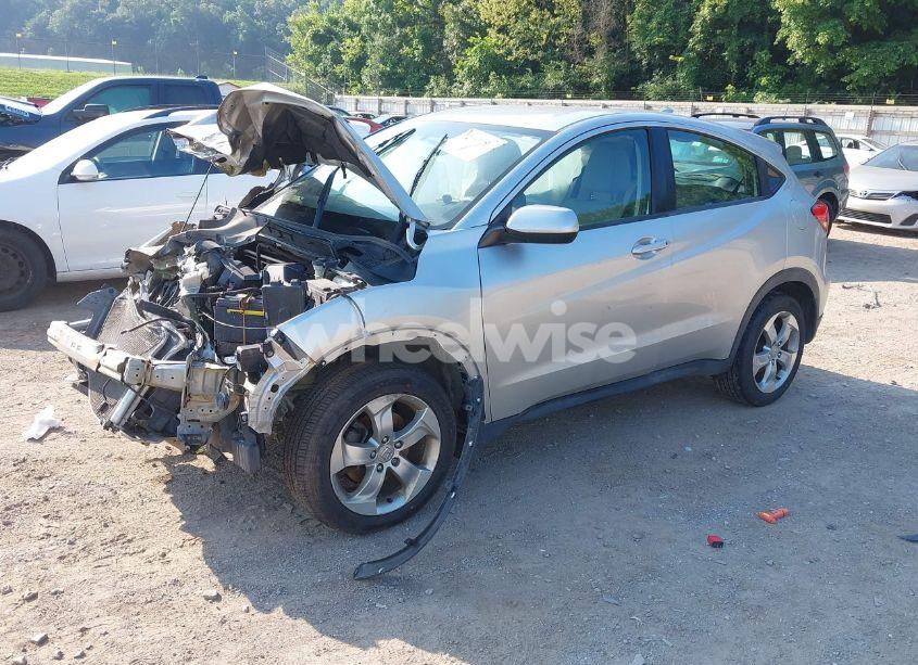 Photo 2 of 2016 Honda Hr-v LX (VIN 3CZRU6H39GM752844)