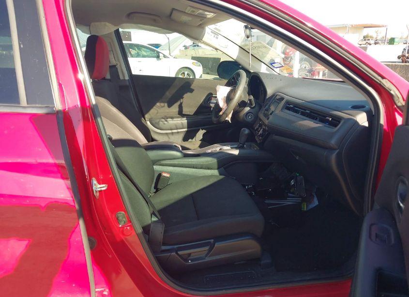 Photo 5 of 2017 Honda Hr-v LX (VIN 3CZRU6H39HG708214)