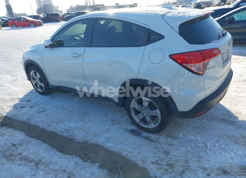 Photo 3 of 2017 Honda Hr-v LX (VIN 3CZRU6H39HM712152)