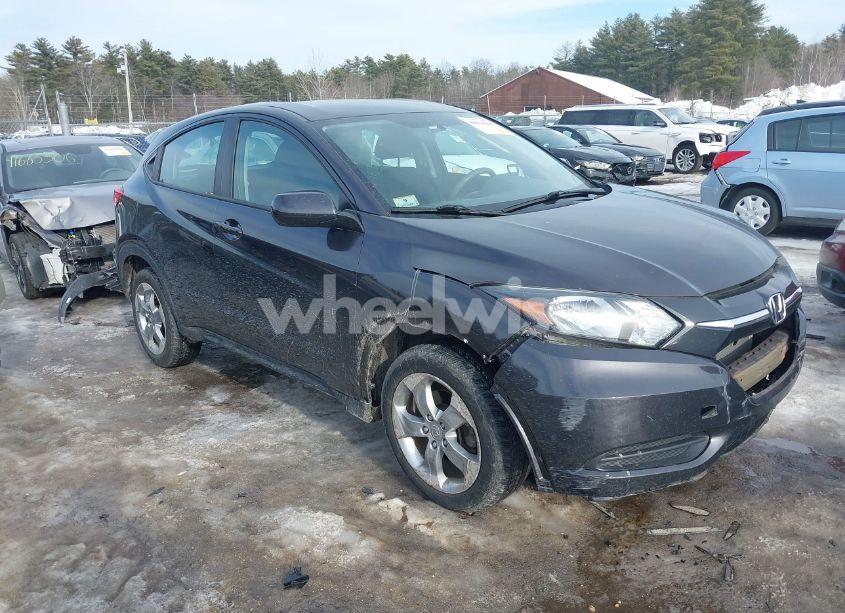 2017 Honda Hr-v LX (VIN 3CZRU6H39HM725127) main photo