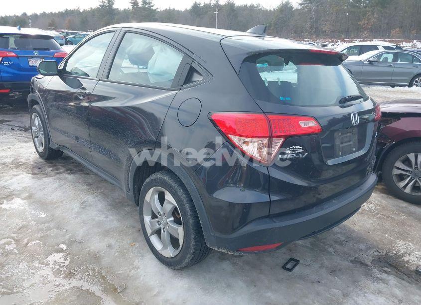 Photo 3 of 2017 Honda Hr-v LX (VIN 3CZRU6H39HM725127)