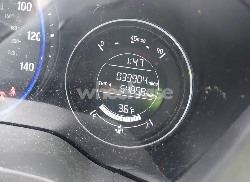 Photo 15 of 2018 Honda Hr-v LX (VIN 3CZRU6H39JG719879)