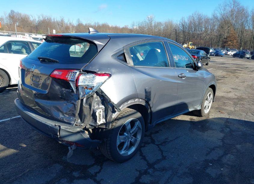 Photo 4 of 2018 Honda Hr-v LX (VIN 3CZRU6H39JG722295)