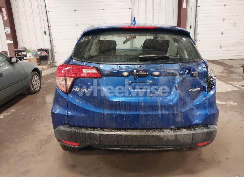 Photo 16 of 2018 Honda Hr-v LX (VIN 3CZRU6H39JM704221)