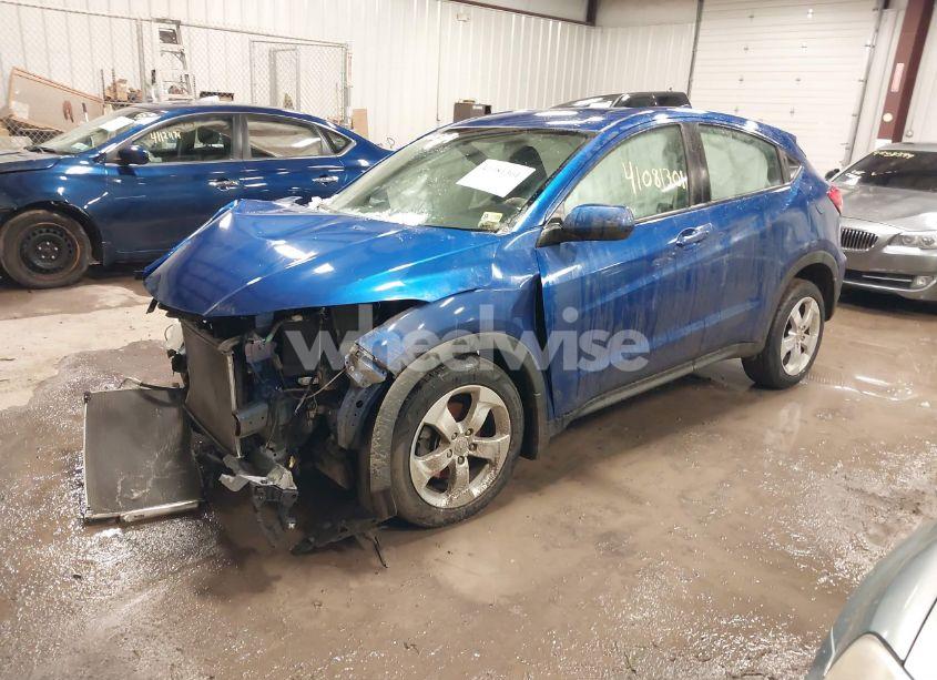 Photo 2 of 2018 Honda Hr-v LX (VIN 3CZRU6H39JM704221)