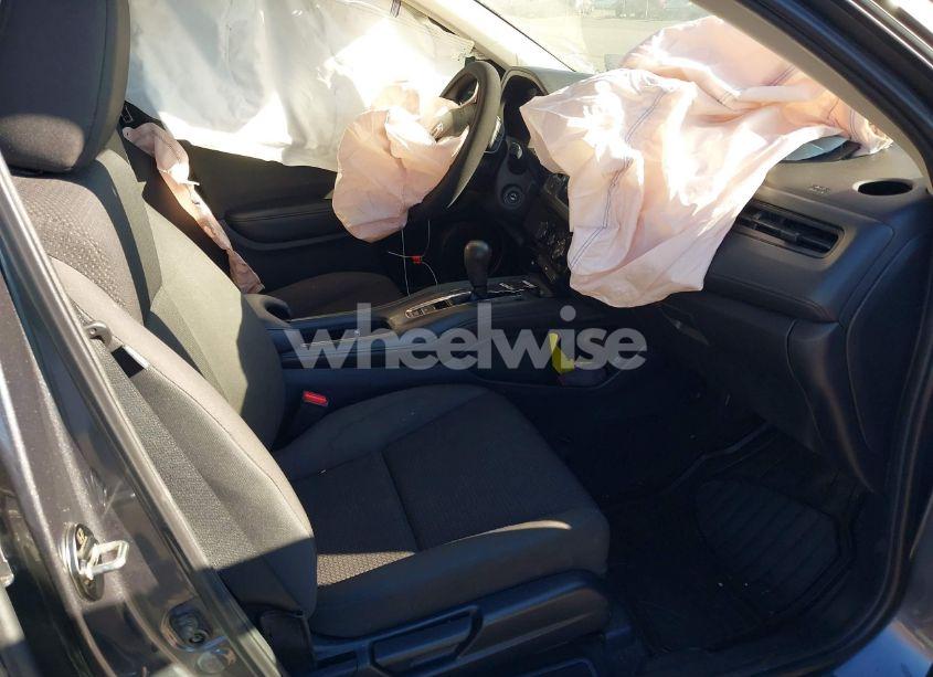 Photo 5 of 2019 Honda Hr-v LX (VIN 3CZRU6H39KG713162)