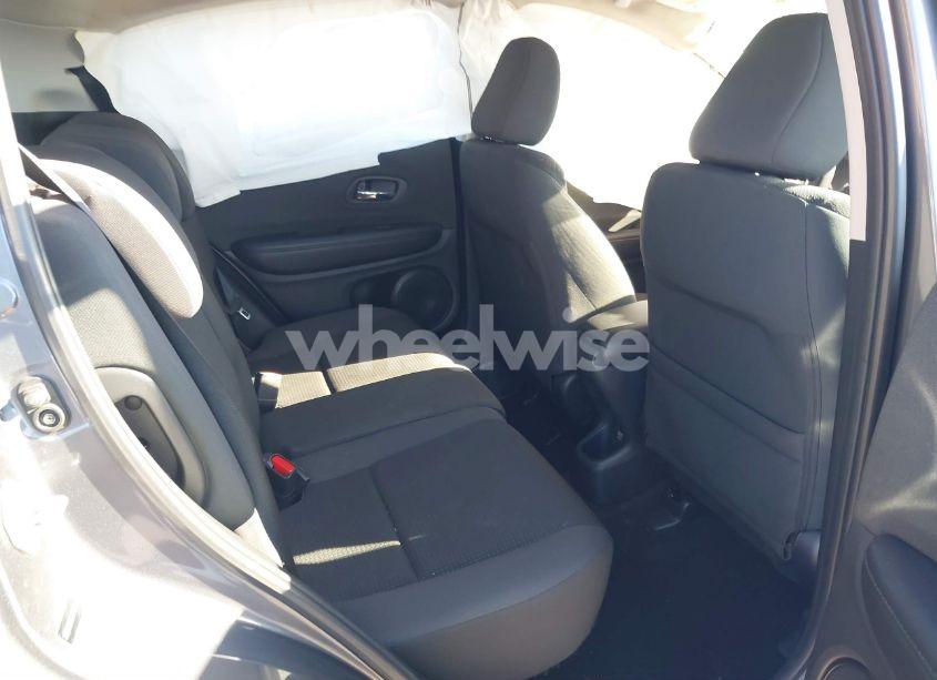 Photo 8 of 2019 Honda Hr-v LX (VIN 3CZRU6H39KG713162)