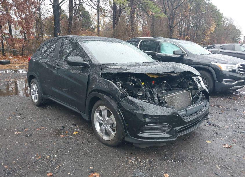 2019 Honda Hr-v LX (VIN 3CZRU6H39KG721956) main photo