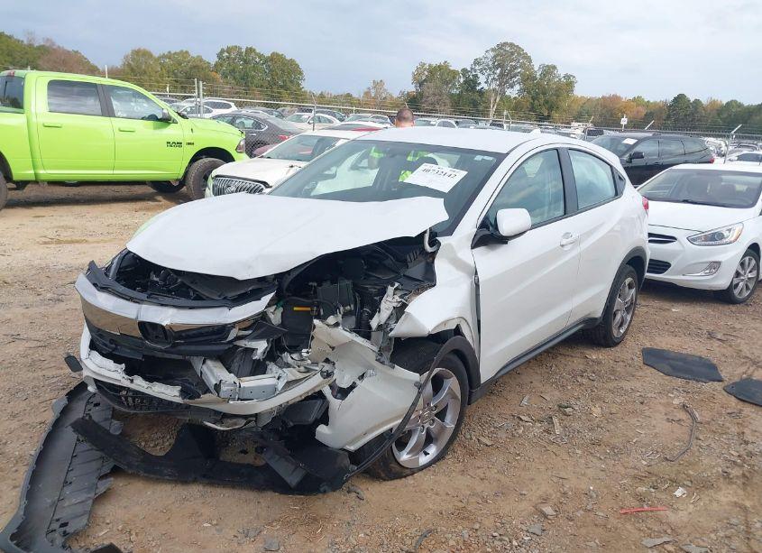 Photo 2 of 2020 Honda Hr-v AWD LX (VIN 3CZRU6H39LM703041)