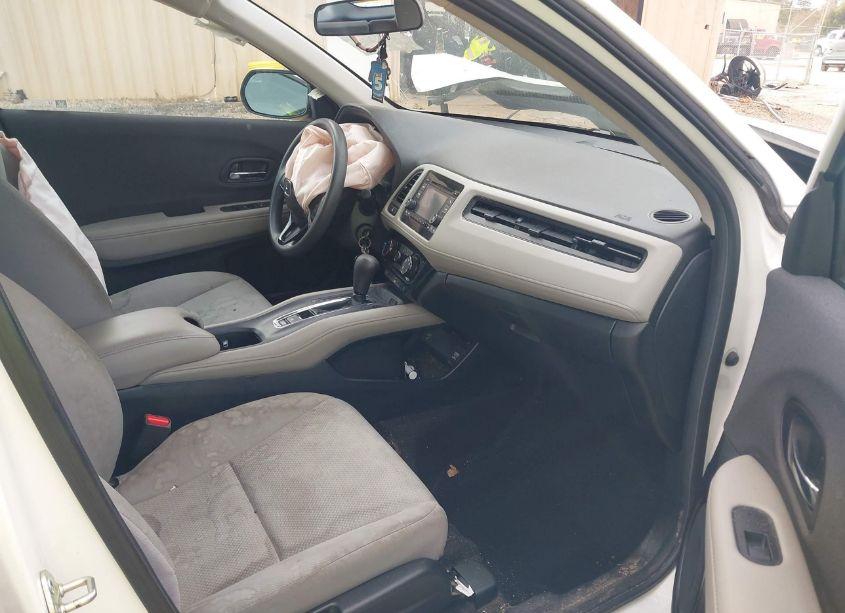 Photo 5 of 2020 Honda Hr-v AWD LX (VIN 3CZRU6H39LM703041)