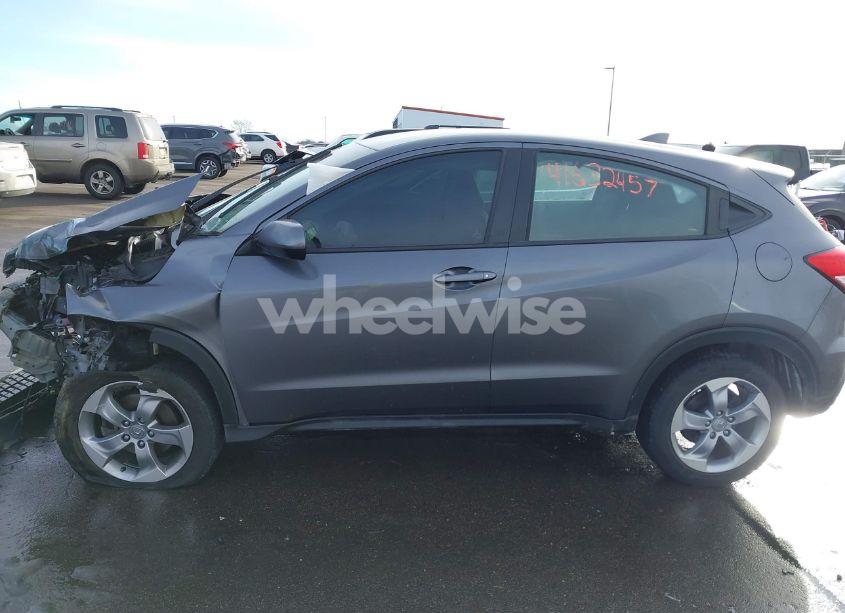 Photo 14 of 2020 Honda Hr-v AWD LX (VIN 3CZRU6H39LM711219)