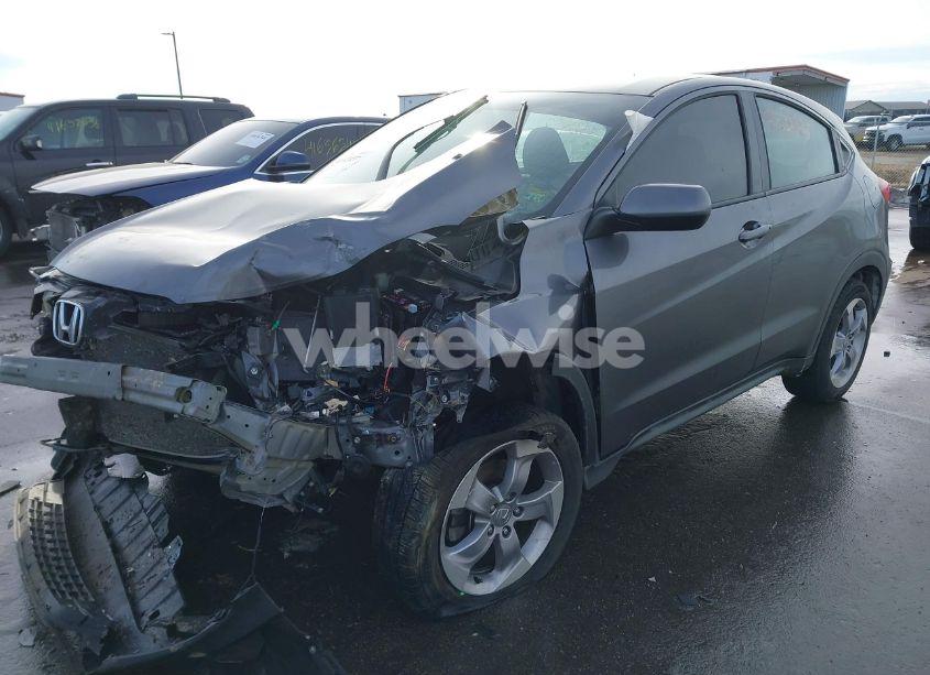 Photo 2 of 2020 Honda Hr-v AWD LX (VIN 3CZRU6H39LM711219)