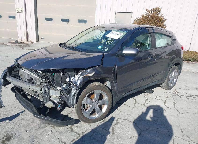 Photo 2 of 2021 Honda Hr-v AWD LX (VIN 3CZRU6H39MM711416)