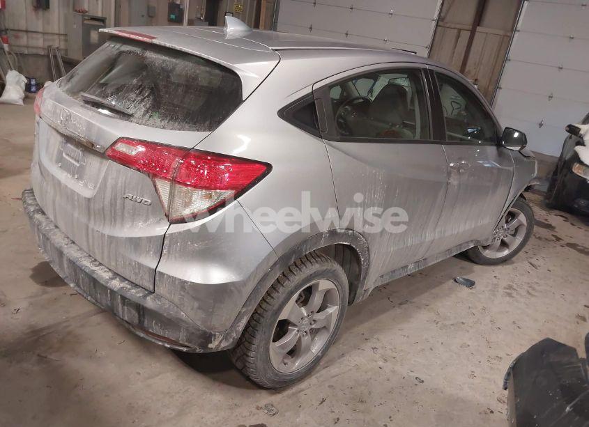 Photo 4 of 2021 Honda Hr-v AWD LX (VIN 3CZRU6H39MM756193)