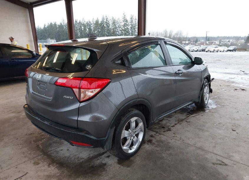 Photo 4 of 2016 Honda Hr-v LX (VIN 3CZRU6H3XGM717908)