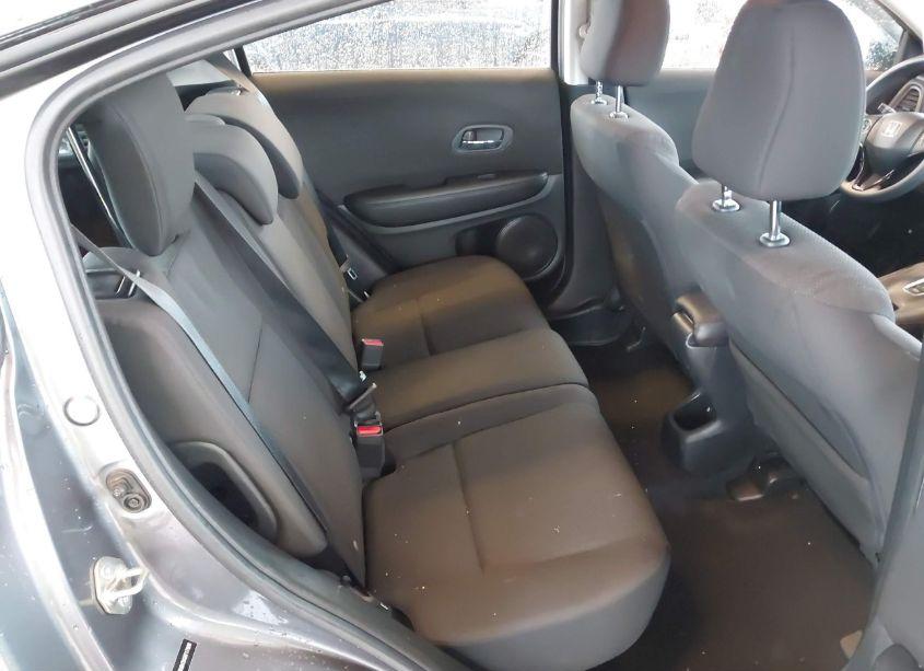 Photo 8 of 2016 Honda Hr-v LX (VIN 3CZRU6H3XGM717908)