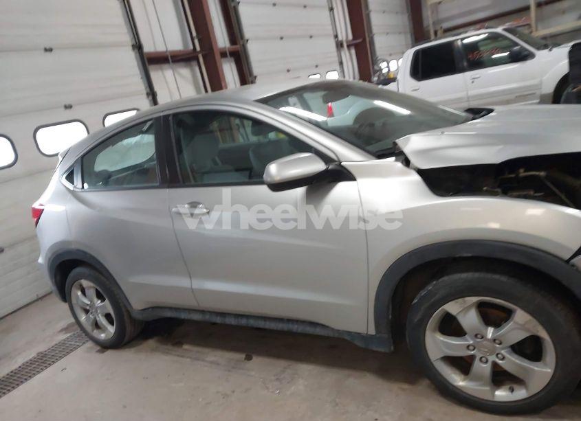 Photo 13 of 2016 Honda Hr-v LX (VIN 3CZRU6H3XGM745370)