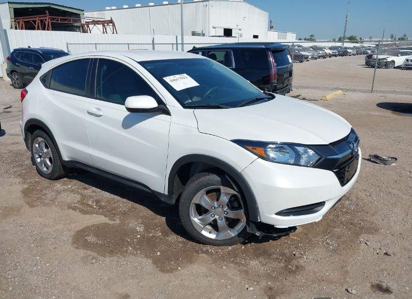2016 Honda Hr-v LX (VIN 3CZRU6H3XGM768180) main photo