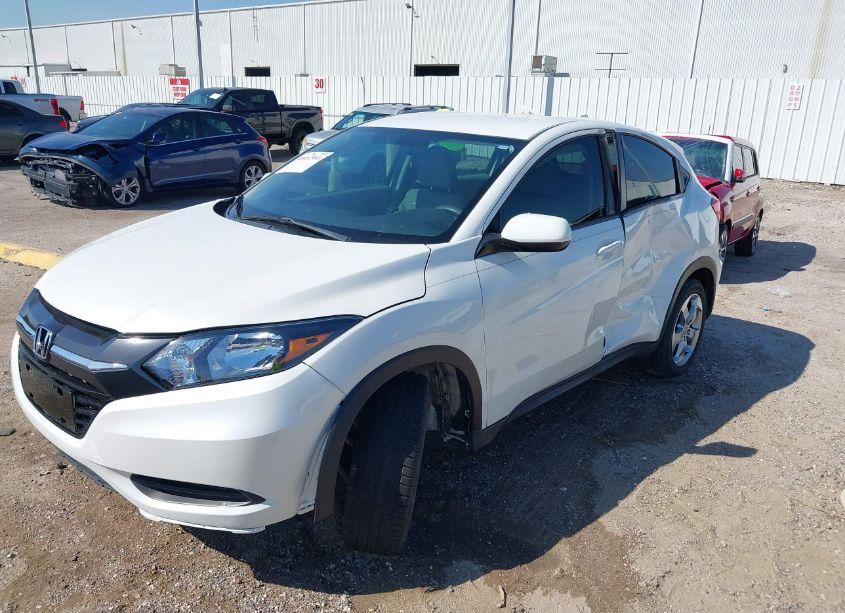 Photo 2 of 2016 Honda Hr-v LX (VIN 3CZRU6H3XGM768180)