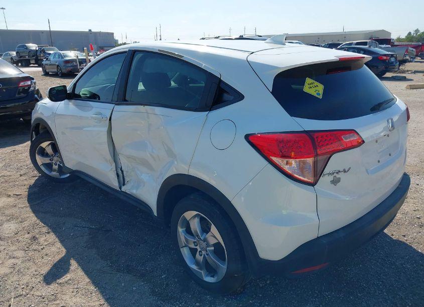 Photo 3 of 2016 Honda Hr-v LX (VIN 3CZRU6H3XGM768180)