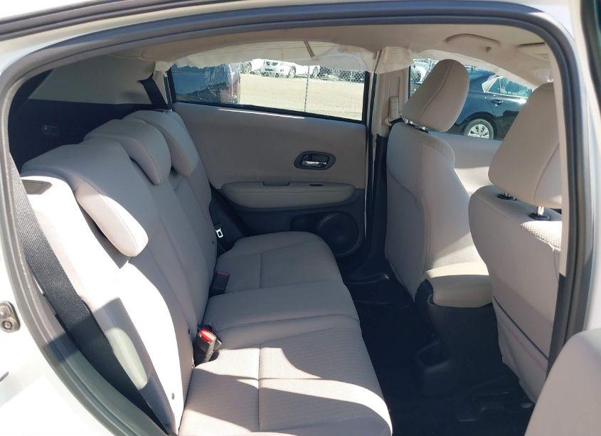 Photo 8 of 2016 Honda Hr-v LX (VIN 3CZRU6H3XGM768180)