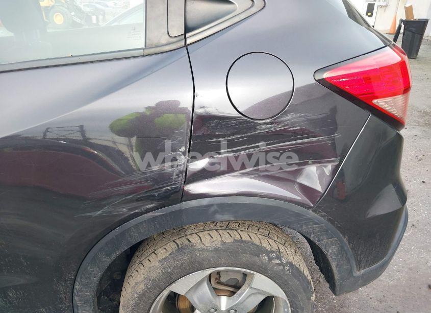 Photo 18 of 2017 Honda Hr-v LX (VIN 3CZRU6H3XHM714198)